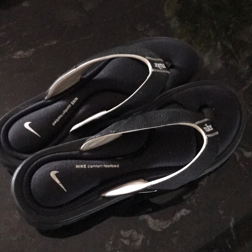 Nike slip ons